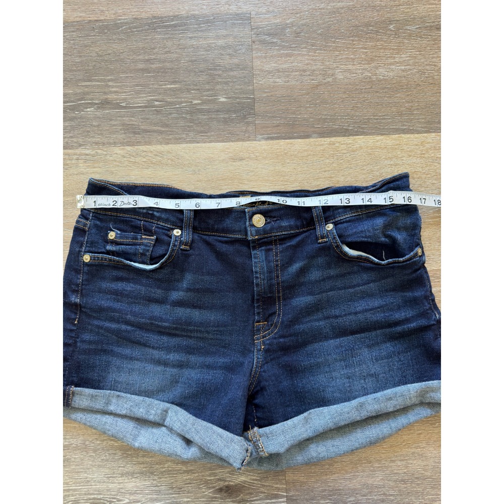 7 For All Mankind Women Dark Wash Cuffed Denim Jean Shorts Size 29 Indigo - Picture 6 of 8